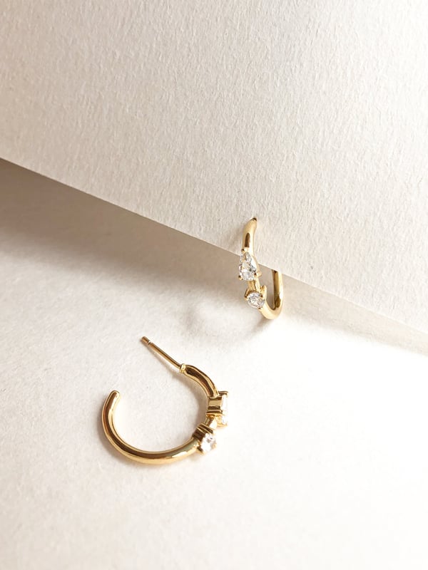 Pozłacane kolczyki z cyrkoniami Glow Hoop