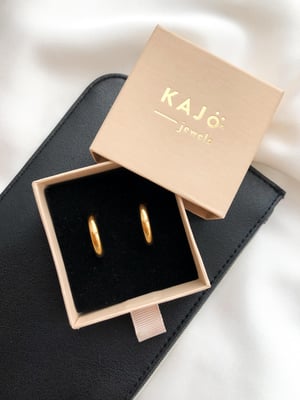 Pozlacane-kolczyki-kola-Classic-Hoop-L-M-1