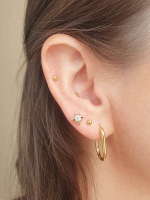 Kolczyki z gwiazdkami i cyrkoniami