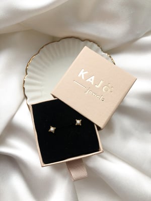 Micro-Perly-KAJO-Kolczyki-4