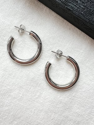 Srebrne kolczyki koła Classic Hoop L