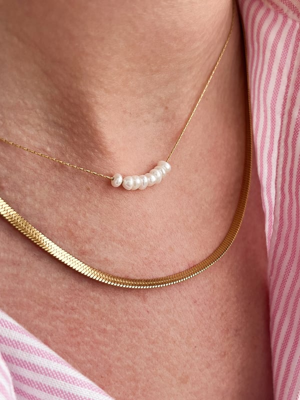 Wodoodporny naszyjnik z perełkami