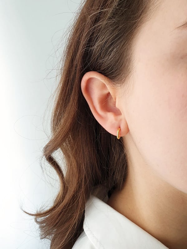 Pozłacany kolczyk kółko Micro - 1 szt.