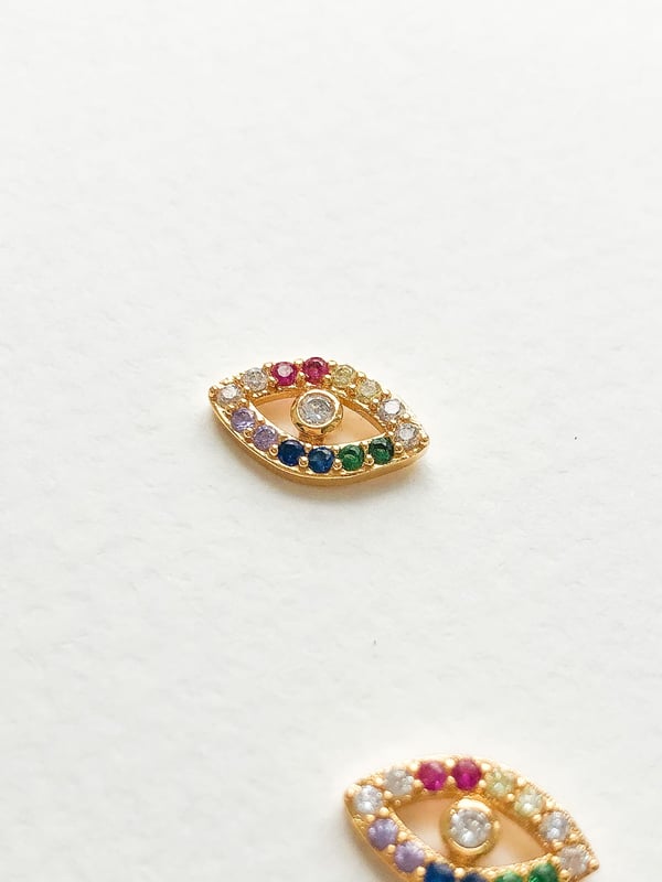 Pozłacane kolczyki oczy z tęczowymi cyrkoniami