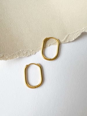 Wodoodporne owalne kolczyki Oval Hoop