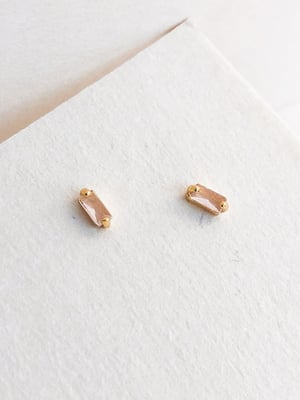 Delikatne kolczyki z Różowym Kwarcem