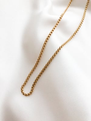 Wodoodporny pozłacany łańcuszek kostka