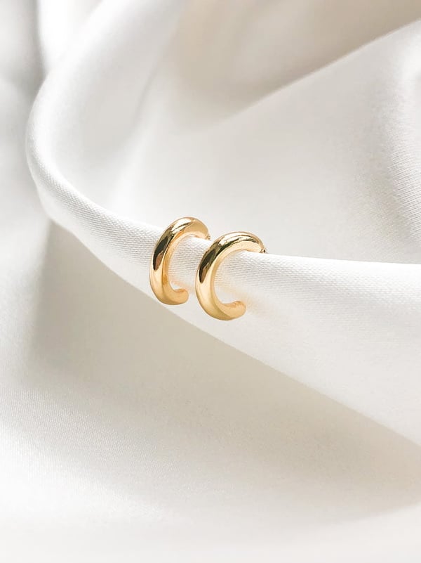 Pozłacany kolczyk kółko Micro - 1 szt.