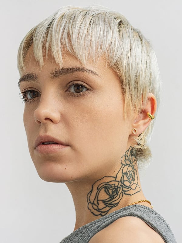 Pozłacany kolczyk kółeczko z jasnymi cyrkoniami - 1 szt.