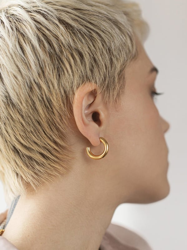 Pozłacane kolczyki koła Classic Hoop | M