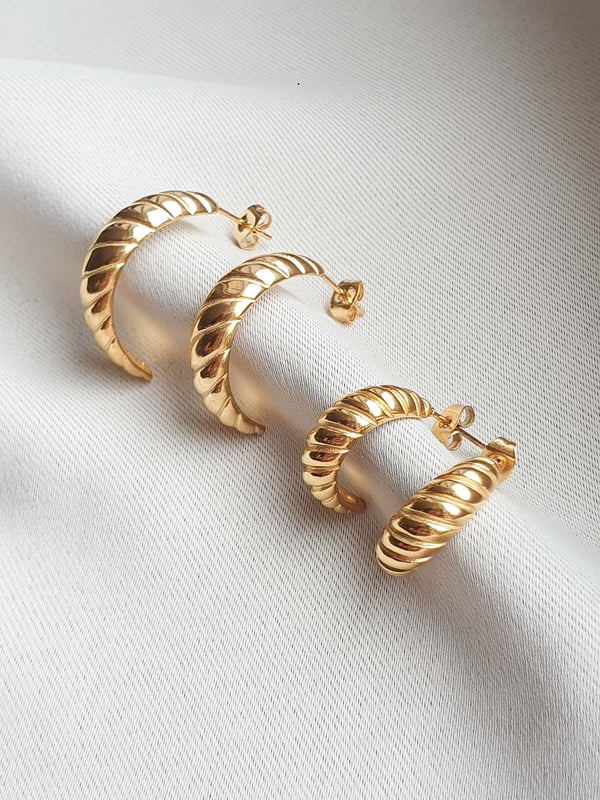 Pozłacane kolczyki koła Classic Hoop Spiral XL