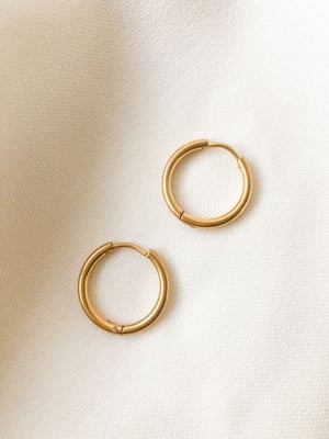 Pozłacane kolczyki koła Simple 15 mm