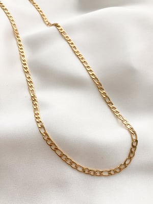 Pozłacany łańcuszek Figaro