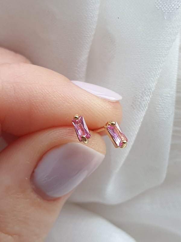 Delikatne kolczyki z Angelitem