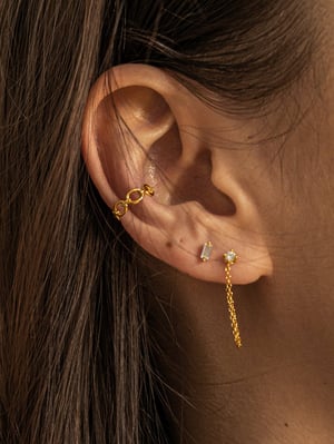 Pozlacana-nausznica-Chain-KAJO-Jewels