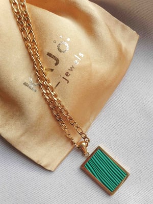 Wodoodporny naszyjnik z medalionem z Malachitem