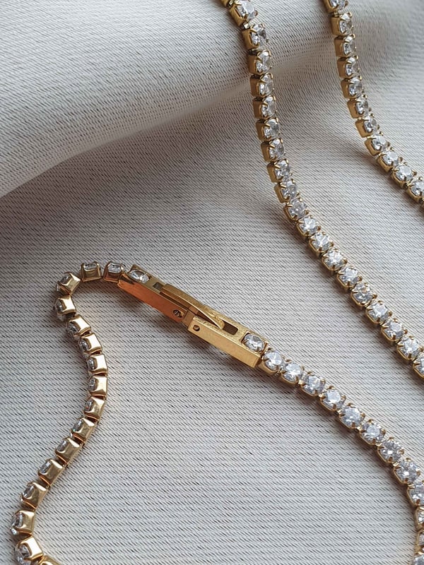 Klasyczna pozłacana bransoletka tenisowa