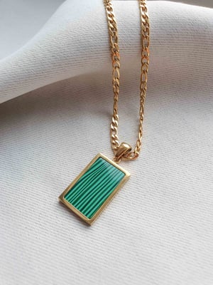 Wodoodporny naszyjnik z medalionem z Malachitem