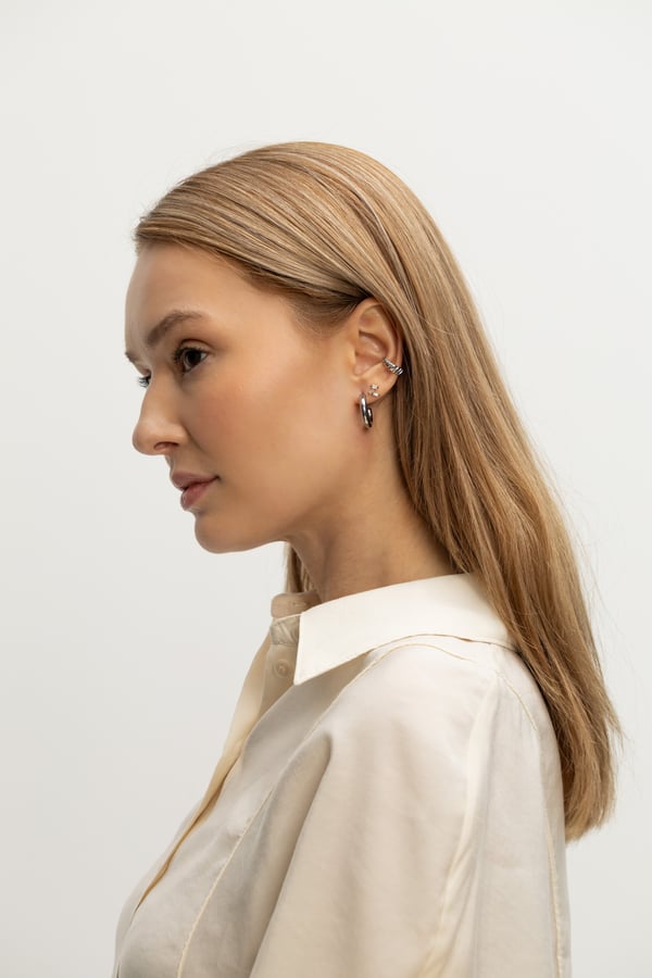 Srebrna nausznica Retro Ear Cuff
