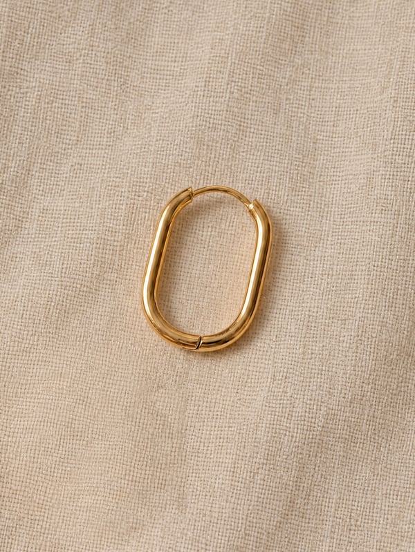 Kolczyk pozłacany Oval Hoop - 1 szt.